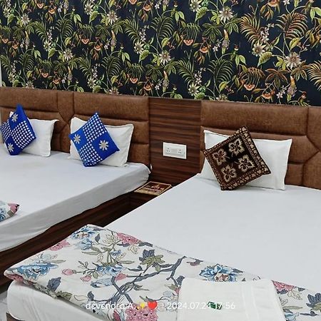Hotel Ganga Sagar Ujjain Exteriör bild
